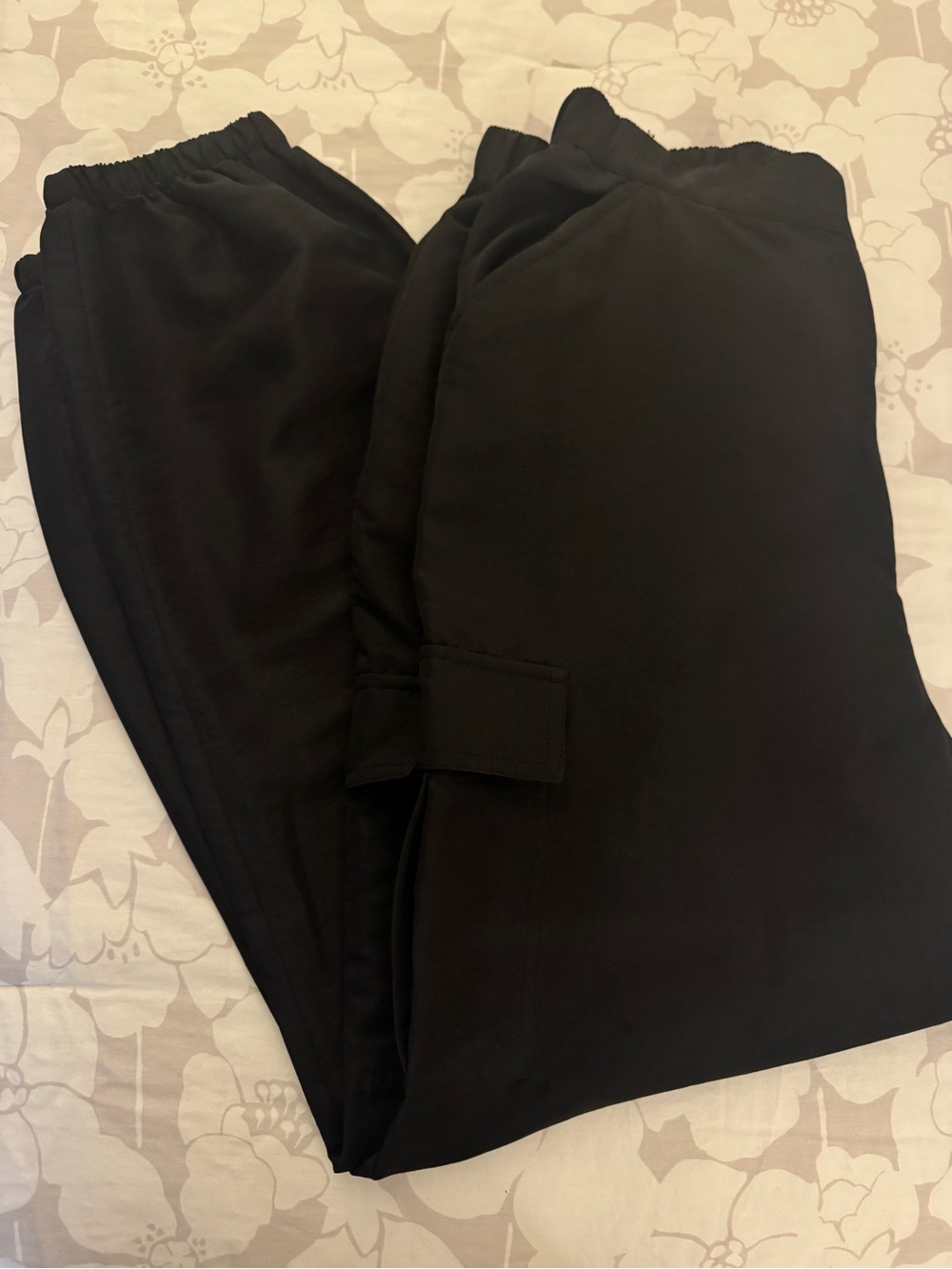 H&M Black Women's Cargo Joggers
